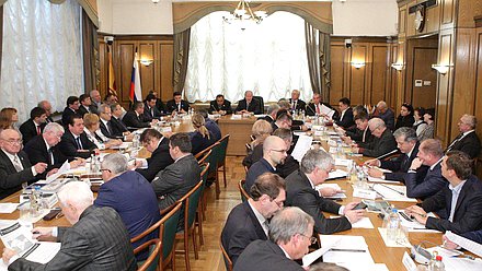 Рабочее совещание Комитета Государственной Думы по энергетике на тему "Развитие топливно-энергетического комплекса Республики Крым и города федерального значения Севастополя как основа для социально-экономического развития региона".