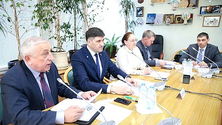Председатель Комитета по региональной политике и проблемам Севера и Дальнего Востока Николай Харитонов