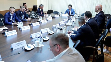 Заседание рабочей группы при Комитете по экологии, природным ресурсам и охране окружающей среды