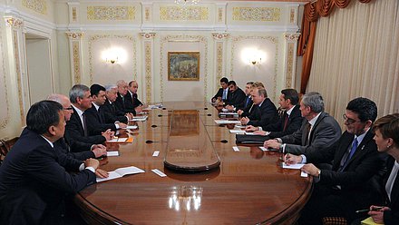 Встреча Президента России Владимира Путина с членами Совета Парламентской Ассамблеи Организации Договора о коллективной безопасности 