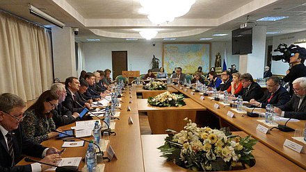 Парламентские слушания Комитета Государственной Думы по охране здоровья на тему "Саморегулирование деятельности медицинских профессиональных некоммерческих организаций".