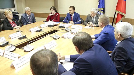 Заседание депутатской группы по связям с парламентом Греции