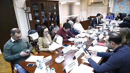 Совещание Комитета по строительству и ЖКХ