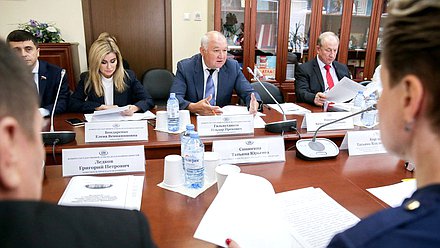 Председатель Комитета по делам национальностей Ильдар Гильмутдинов