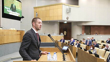 Член Комитета по физической культуре, спорту, туризму и делам молодежи Дмитрий Пирог