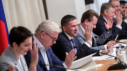 Заседание Комитета по экологии, природным ресурсам и охране окружающей среды