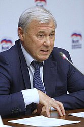 Семинар Комитета Государственной Думы по финансовому рынку на тему "Международные финансовые институты и экономическое развитие России".