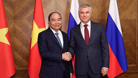 Chairman of the State Duma Vyacheslav Volodin and President of Vietnam Nguyễn Xuân Phúc