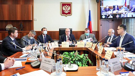 Заседание Комитета по вопросам собственности, земельным и имущественным отношениям