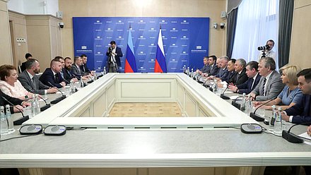 Meeting of Chairman of the State Duma Vyacheslav Volodin and Chairman of the LPR People's Council Denis Miroshnichenko