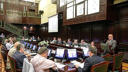   Заседание оргкомитета по созданию российско-китайского университета в Шень чжэне.