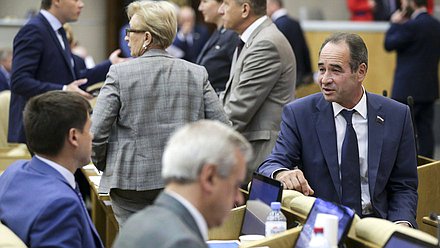 Член Комитета по информационной политике, информационным технологиям и связи Сергей Чиндяскин