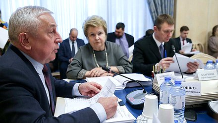 Председатель Комитета по региональной политике и проблемам Севера и Дальнего Востока Николай Харитонов