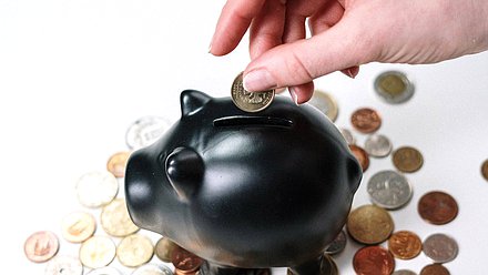 деньги монеты вклады страхование счета купюры банк копилка