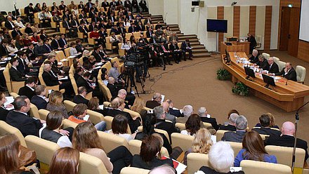 Парламентские слушания Комитета Государственной Думы по международным делам на тему "Россия-США: временное обострение или новая "холодная война"?".