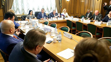 Круглый стол на тему «Здоровое питание как социальный фактор, влияющий на продолжительность жизни»