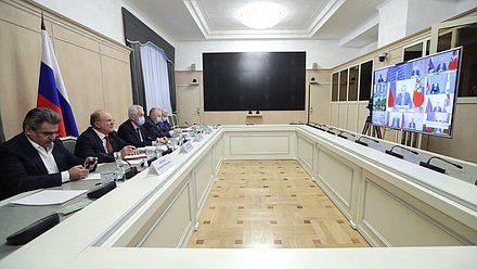 Руководители фракций Государственной Думы приняли участие в заседании Госсовета в режиме ВКС
