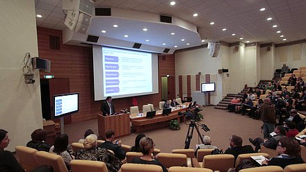 Семинар с участием руководителей пресс-служб законодательных(представительных) и исполнительных органов государственной власти субъектов Российской Федерации, посвящённого 20-летию Федерального Собрания Российской Федерации. Малый зал.