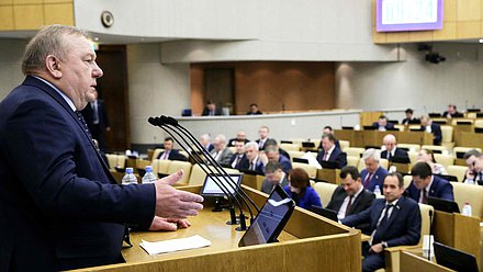 Председатель Комитета по обороне Владимир Шаманов