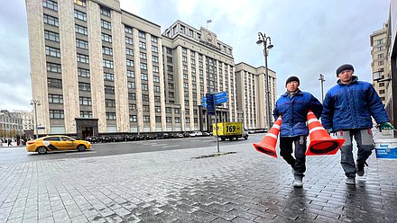 дума здание нейтральное мигранты рабочие