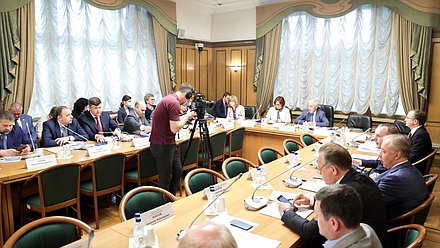 Заседание Комитета по финансовому рынку с участием Председателя Центрального банка РФ Эльвиры Набиуллиной