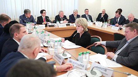 Совместное заседание Комитета по контролю и Регламенту и Комитета по транспорту и строительству
