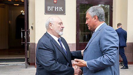 Ректор ВГИК им. С.А.Герасимова Владимир Малышев и Председатель Государственной Думы Вячеслав Володин