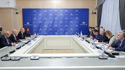 Meeting of members of the State Duma Commission on the Investigation of Foreign Interference in Russia's Internal Affairs with the German parliamentary delegation headed by Chairman of the German-Russian Parliamentary Friendship Group of the German Bundestag Robby Schlund