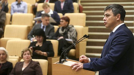 Председатель Комитета по охране здоровья Дмитрий Морозов