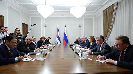 Встреча Первого заместителя  Председателя Государственной Думы Ивана Мельникова с Министром иностранных дел Республики Куба Бруно Родригесом Паррильей