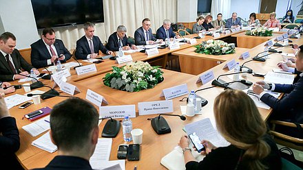 Круглый стол Комитета по финансовому рынку на тему «Повышение доступности финансовых услуг для жителей сельской местности»