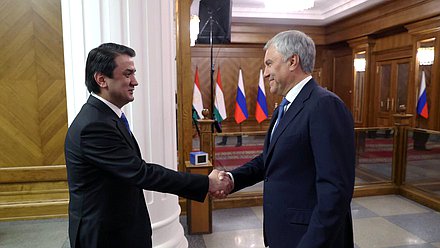 Председатель ГД Вячеслав Володин и Председатель Маджлиси милли Маджлиси Оли Республики Таджикистан Рустами Эмомали