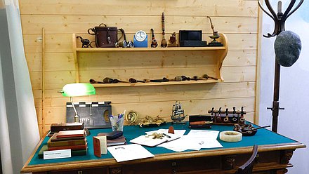 Выставка "Художник. Человек. Гражданин", посвященной 90-летию со дня рождения С. Говорухина