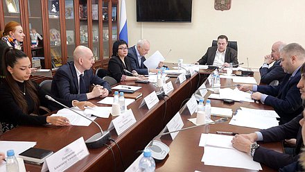 Заседание Комитета по делам национальностей на тему «Актуальные проблемы адаптации и интеграции иностранных граждан в РФ»