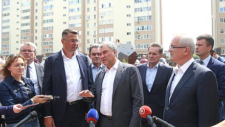 Председатель Государственной Думы Вячеслав Володин посетил жилой комплекс «Фаворит» в Пензе