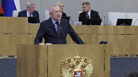 Председатель Комитета по контролю Олег Морозов