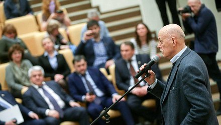 Станислав Говорухин