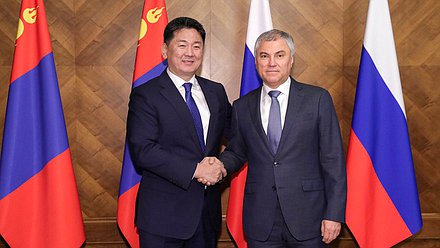 Chairman of the State Duma Vyacheslav Volodin and President of Mongolia Ukhnaagiin Khurelsukh