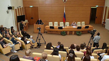   Лекция Игоря Волгина, профессора факультета журналистики МГУ им. М.И. Ломоносова.