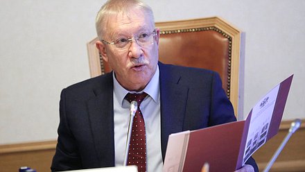 Председатель Комитета по контролю Олег Морозов