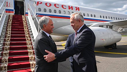 Председатель Государственной Думы Вячеслав Володин и Председатель Палаты представителей Национального собрания Республики Беларусь Игорь Сергеенко