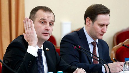 Председатель Комитета по охране здоровья Сергей Леонов