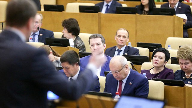 ГД приняла пакет законов об уполномоченном по правам потребителей ...