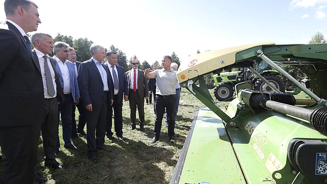 Вячеслав Володин необходимо более предметно заняться