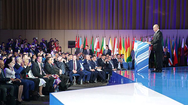 Президент РФ Владимир Путин