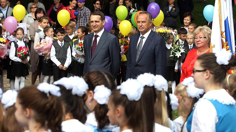  Председатель Государственной Думы Сергей Нарышкин провел открытый урок, посвящённый Конституции России 
<br />
