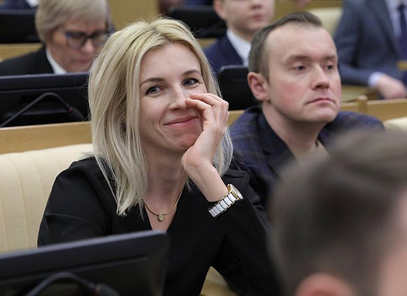 Парламентские слушания на тему «О развитии отраслей легкой промышленности в РФ»