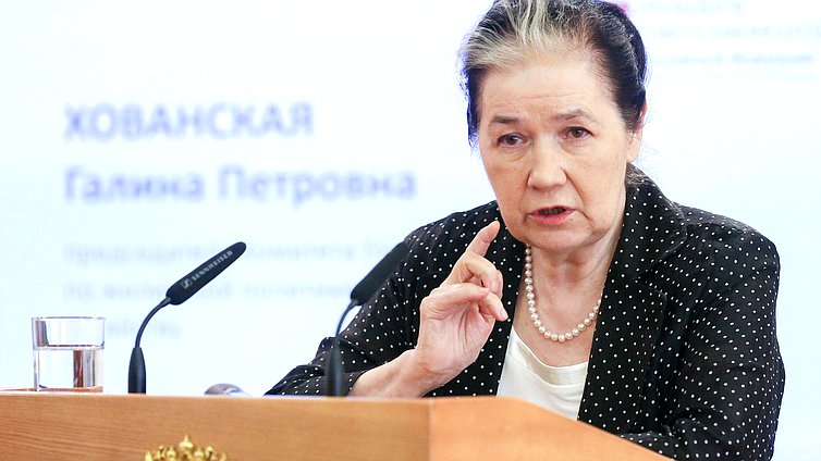 Председатель Комитета по жилищной политике и жилищно-коммунальному хозяйству Галина Хованская