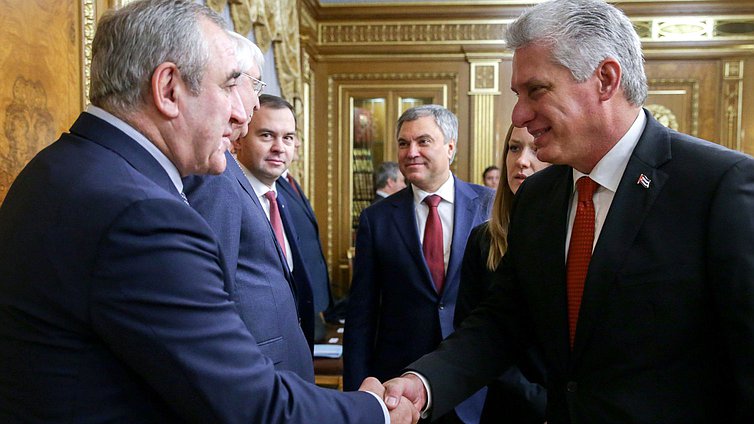 Chairman of the State Duma Viacheslav Volodin, Chairman of the State Council and the Council of Ministers of the Republic of Cuba Miguel Mario Díaz-Canel Bermúdez and Deputy Chairman of the State Duma Sergei Neverov