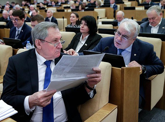 Председатель Комитета по энергетике Николай Шульгинов и Первый заместитель Председателя Комитета Павел Завальный